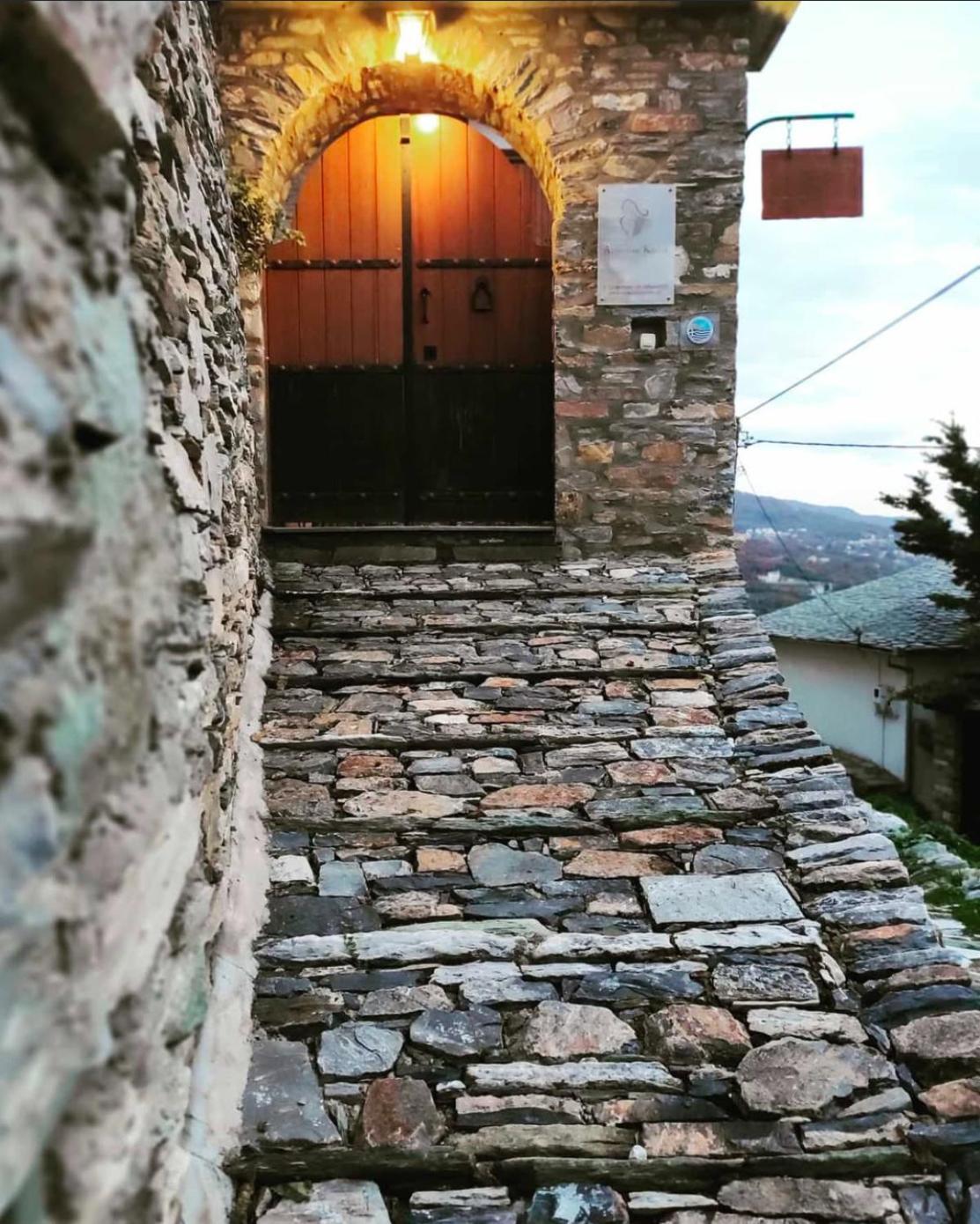 Hotel Archontiko Koilia Makrinítsa Esterno foto